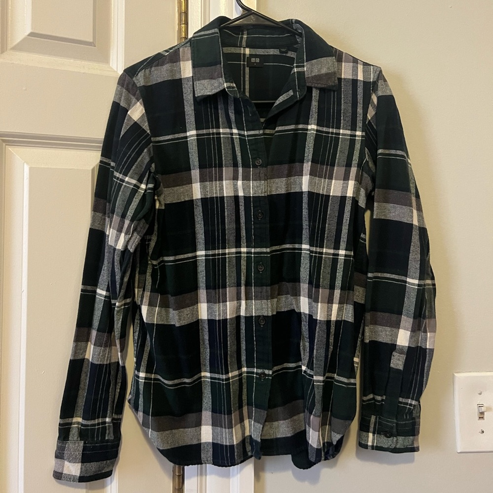 Uniqlo Button Up Flannel